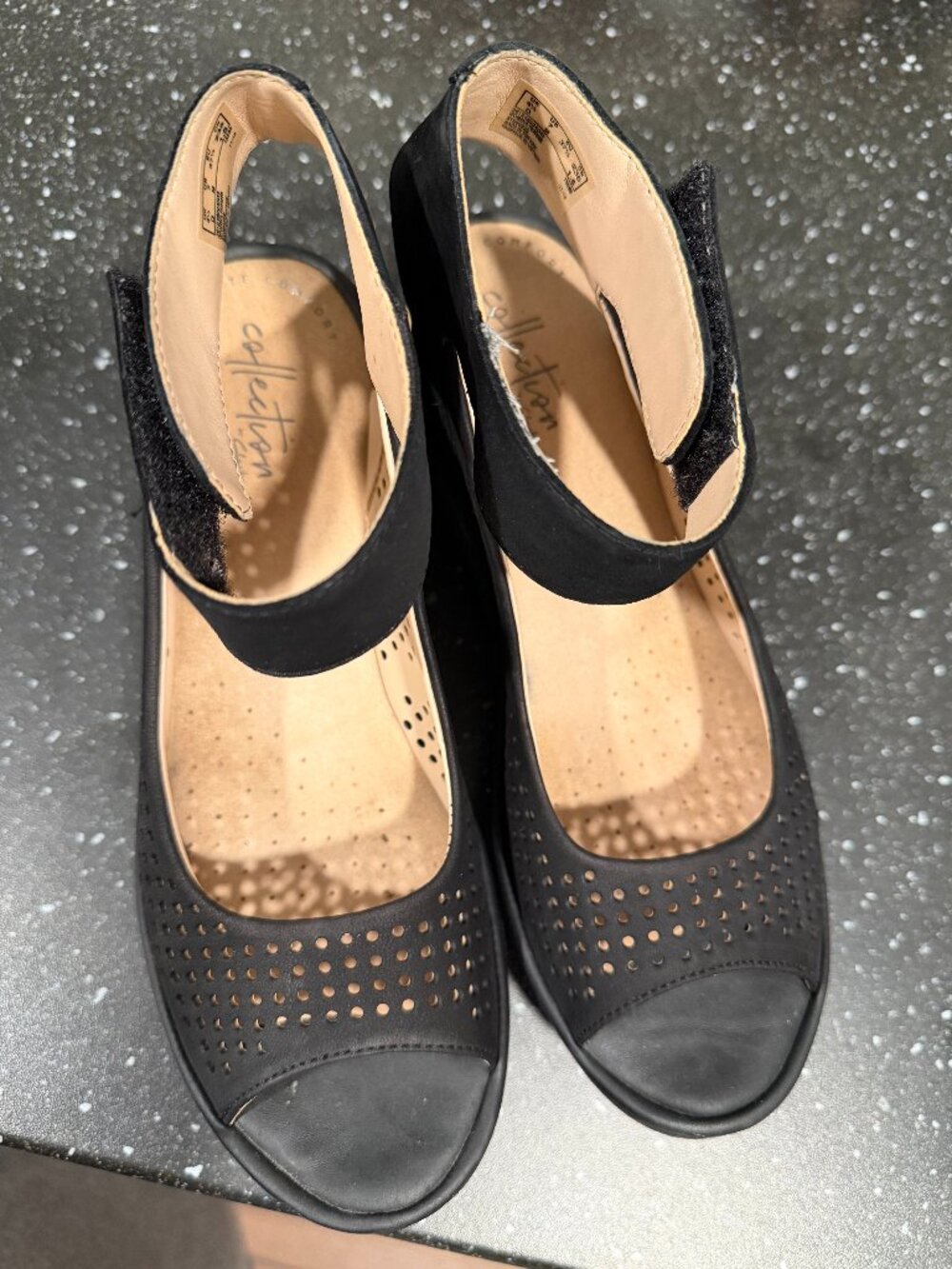Clarks peep toe slingback